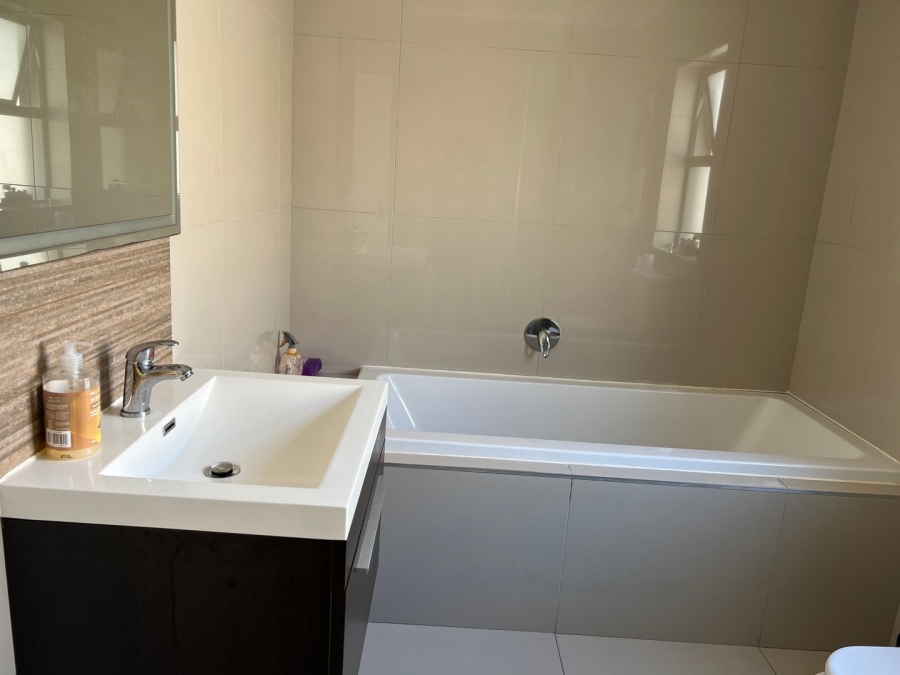 3 Bedroom Property for Sale in Parklands Western Cape
